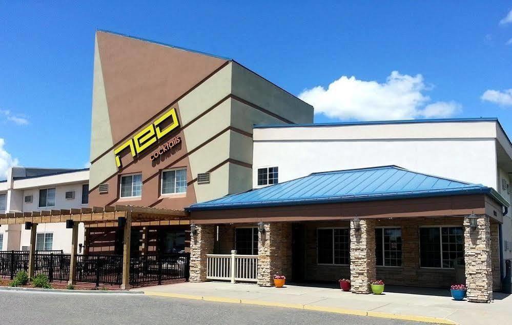 Red River Inn & Suites Fargo Extérieur photo