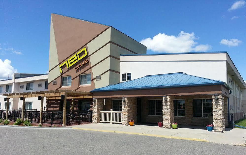 Red River Inn & Suites Fargo Extérieur photo