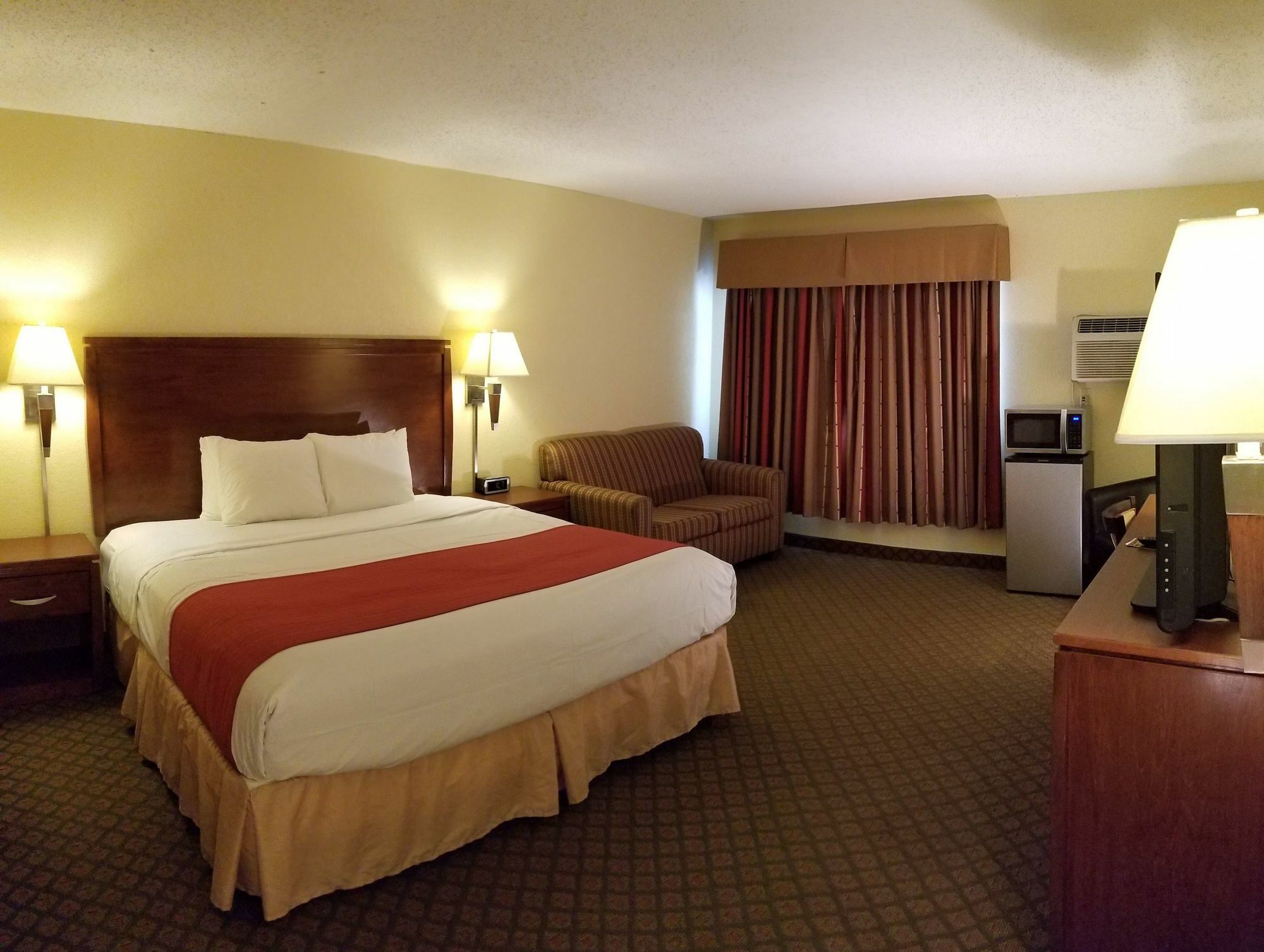Red River Inn & Suites Fargo Extérieur photo